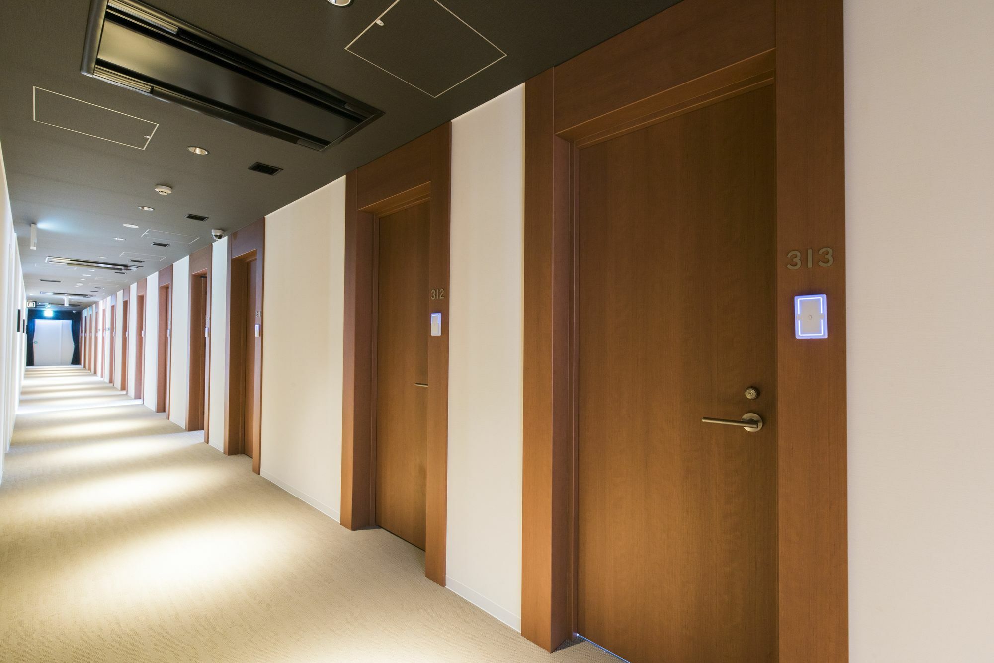 First Cabin Station Abenoso Hotel Osaka Exterior photo