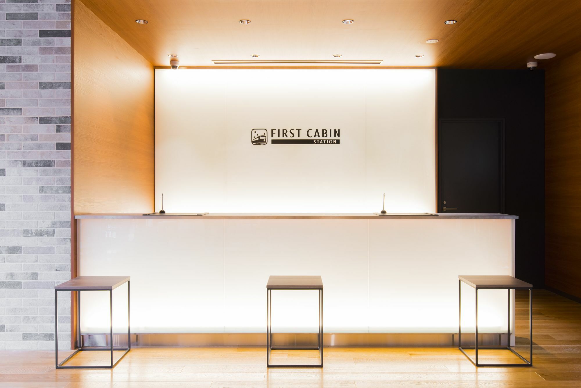 First Cabin Station Abenoso Hotel Osaka Exterior photo